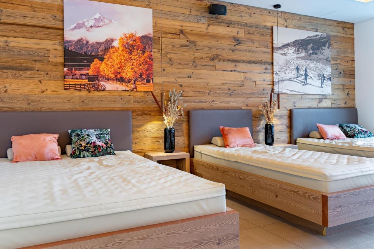 เมาน์เท็น โฮเต็ล หลุยส์ Aparthotel คาพรูน ภายนอก รูปภาพ