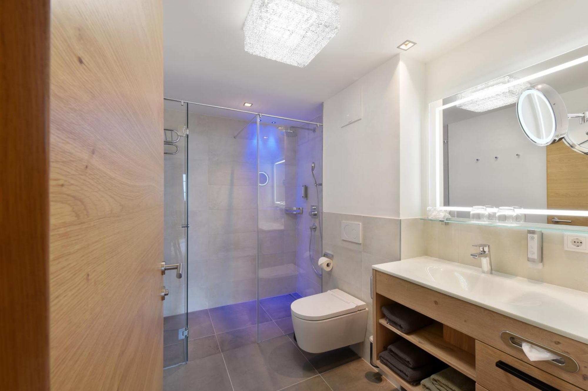 เมาน์เท็น โฮเต็ล หลุยส์ Aparthotel คาพรูน ห้อง รูปภาพ